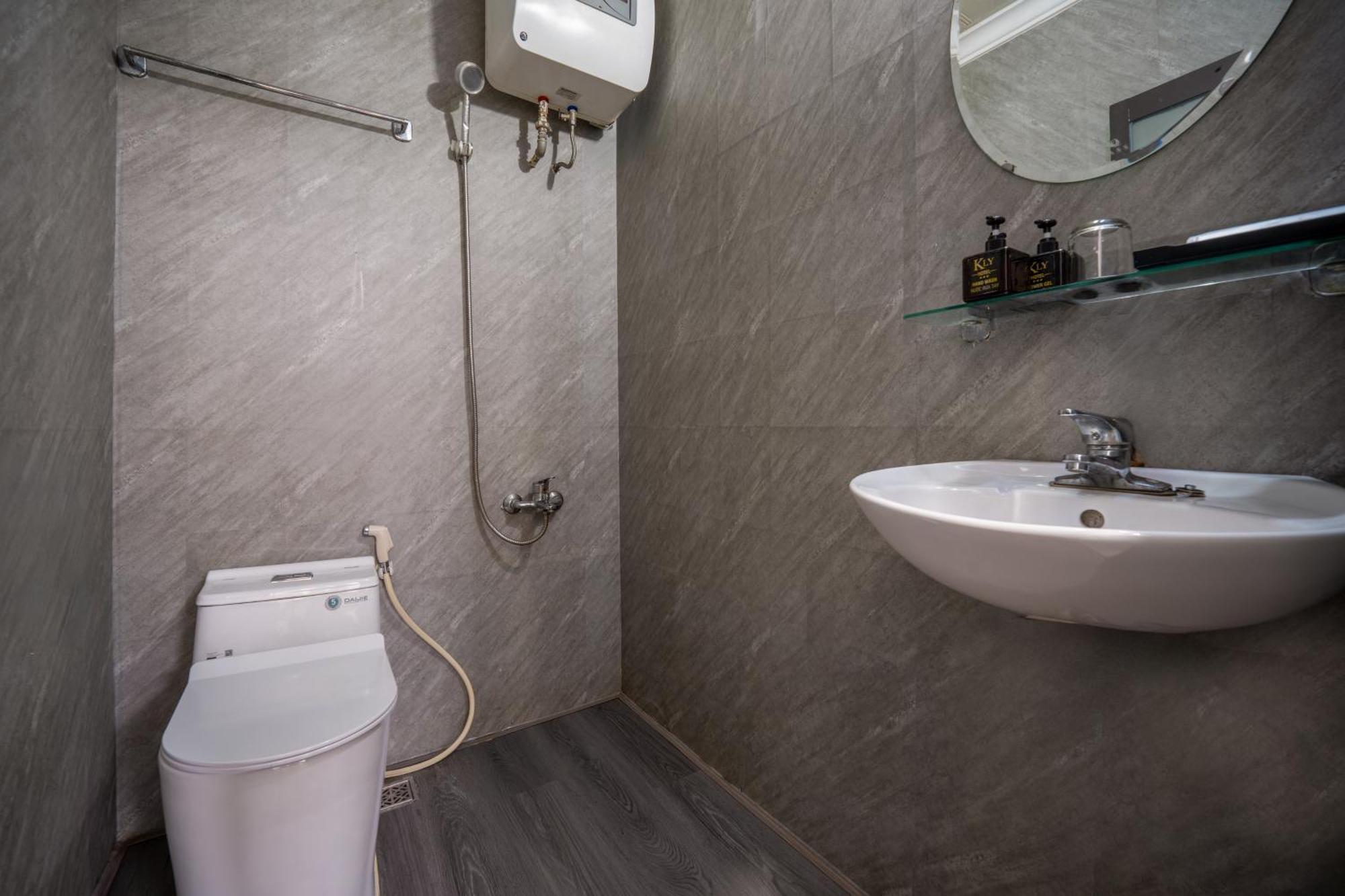 Kly Apartment Hotel Hue Exterior photo